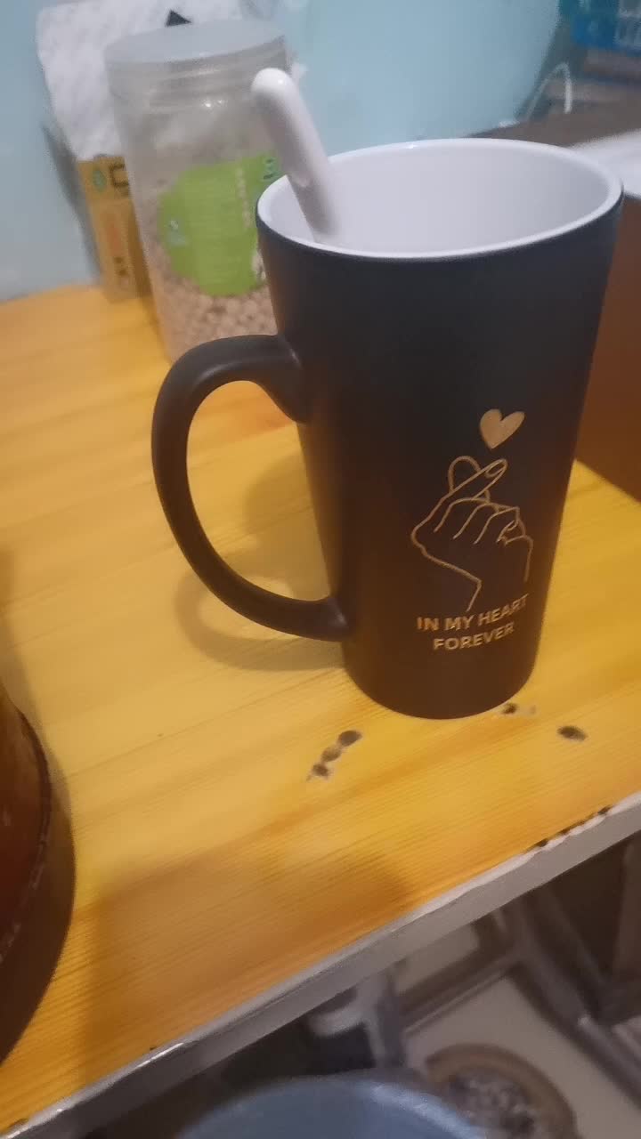 神奇的杯子.一辈子#镜面翻转变好看 #一杯子一辈子