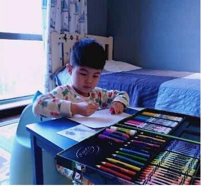 明星家的儿童家具