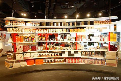 50岁做家具导购