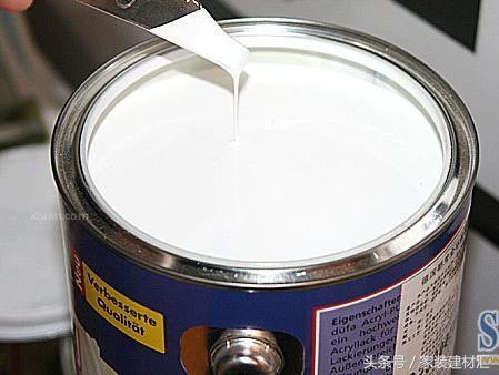 家具底漆面漆有味吗