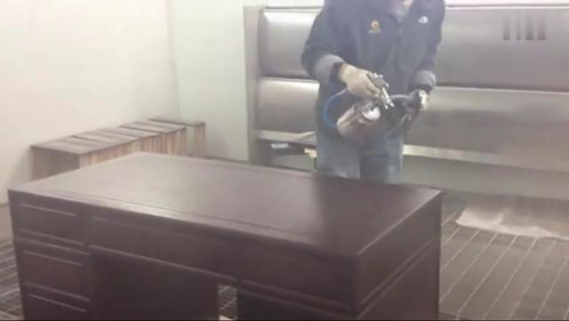 家具喷底油视频教程