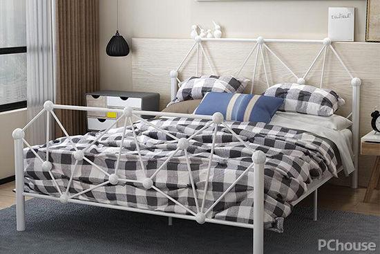 铁艺家具会生锈吗