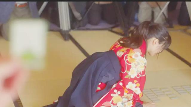 花牌情缘的句子