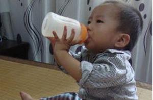 Does strong milk powder add water or powdered milk first? Pour milk powder, can use boiled water, yo