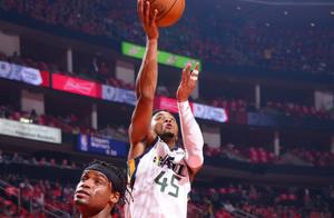 Rocket 4-1 washs out a knight! Contest hind brings