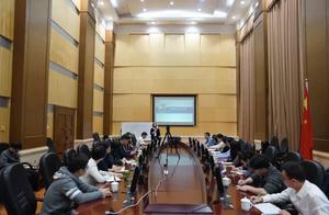 Arrange check big lecture room | About false suit,