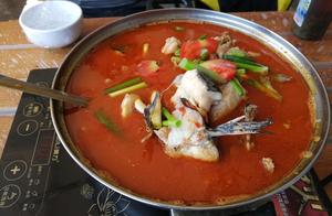 Town remote antiquity is pressed down - one of 10 old ancient guards of Chinese