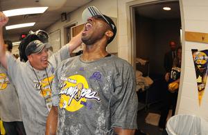 Division comparing old photograph 2009: All over the sky of champion bathhouse champagne, of divisio