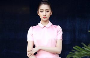 Close market of dawn red photo: Holding to may not