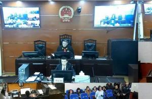 Person of side of woman of one duplicate inn forge