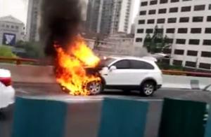 Break out! A SUV wears spontaneous combustion high