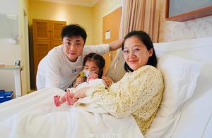 2 embryoes get Qiao Sha female happy event basks i