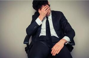 How should be black skin schoolboy worn build? Cla