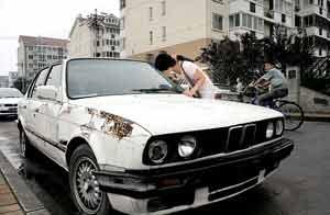 Is the cost that raise a car too high? Because you step on thunder,that is! Plunk a car save money s