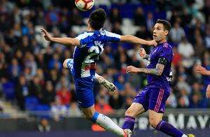 Go up round of Wu Lei that the match comes on the 