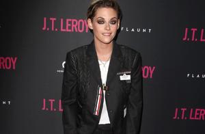 K handsome Kristen Stewart is attended in Hollywoo
