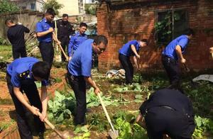 Nanchang city canal dispatchs hundreds person, the