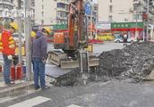 上海周家嘴路大連路附近是不是有出入境辦理的窗口？