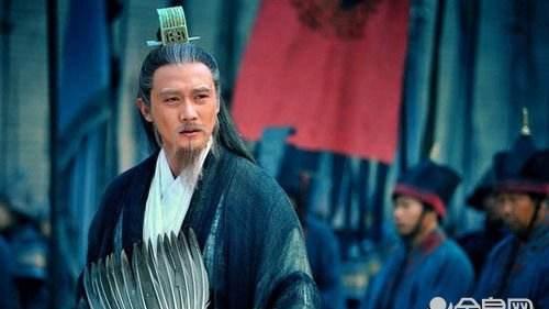 求一篇关于“走进诸葛亮”的作文