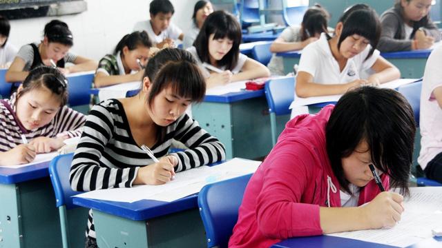 跪求生活中以小见大的作文素材！是素材！要新的！