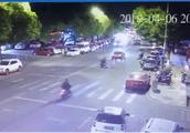 Changzhou is diligent traffic accident of trade logic miserable intense, the man is bumped to fly by