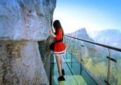 Solid pat bridge of glass of big gorge of Home Zhang group, the world the vitreous bridge with highe