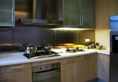 厨房装修灶台应该放在哪个方位从家装风水上来说好呢？