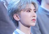 Cai Xukun, hair " mustache is illuminated " one 