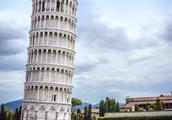 Pizza inclined tower (Leaning Tower Of Pisa)