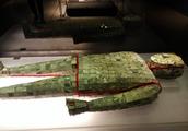 Xuzhou museum jade clothes sewn with gold thread write down