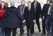 France erupts remonstrant oil price rises dragon of intense conflict mark visits Paris street
