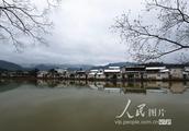 為什么黃山市宏村建筑都是白墻灰瓦