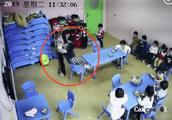 Shanghai early in the morning teachs central doubt to show cruel child to teach a center early: Two
