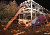 Zhengzhou travel bus in Hunan on fire 26 people di