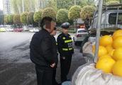 Violate below trestle of small freight car stop take shelter from rain after the policeman is inform