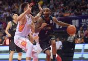 Basketball -- the contest after CBA season: Beijing of Luo Budi of Shenzhen Ma Kebo head steel