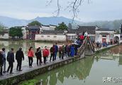 Anhui grand village explores 900 years of the hist
