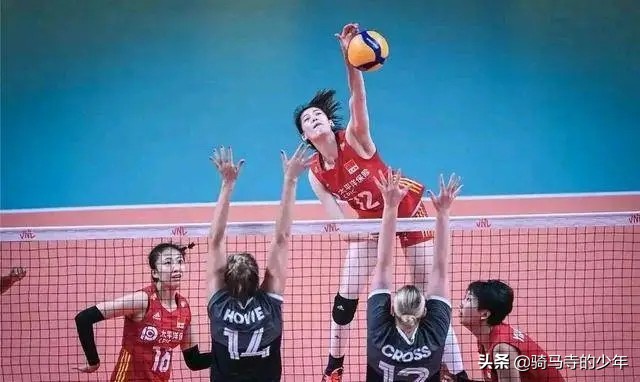 中国女排vs美国女排直播（中国女排0：3不敌美国，袁心玥再上热搜，她的发挥不好吗）-第3张图片