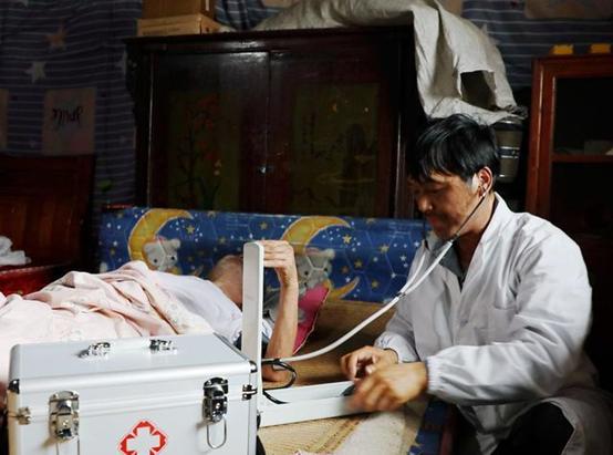 人死后臉上為什么蓋紅布 蓋臉布用什么布(圖15) 人死后臉上為什么蓋紅布 蓋臉布用什么布(圖15)