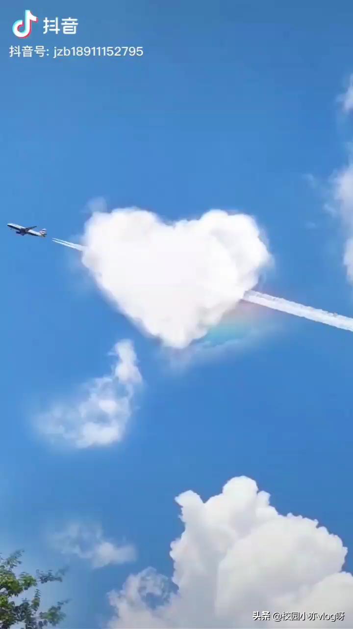 爱生活生活有爱# 好美的画面:丘比特发射爱心箭