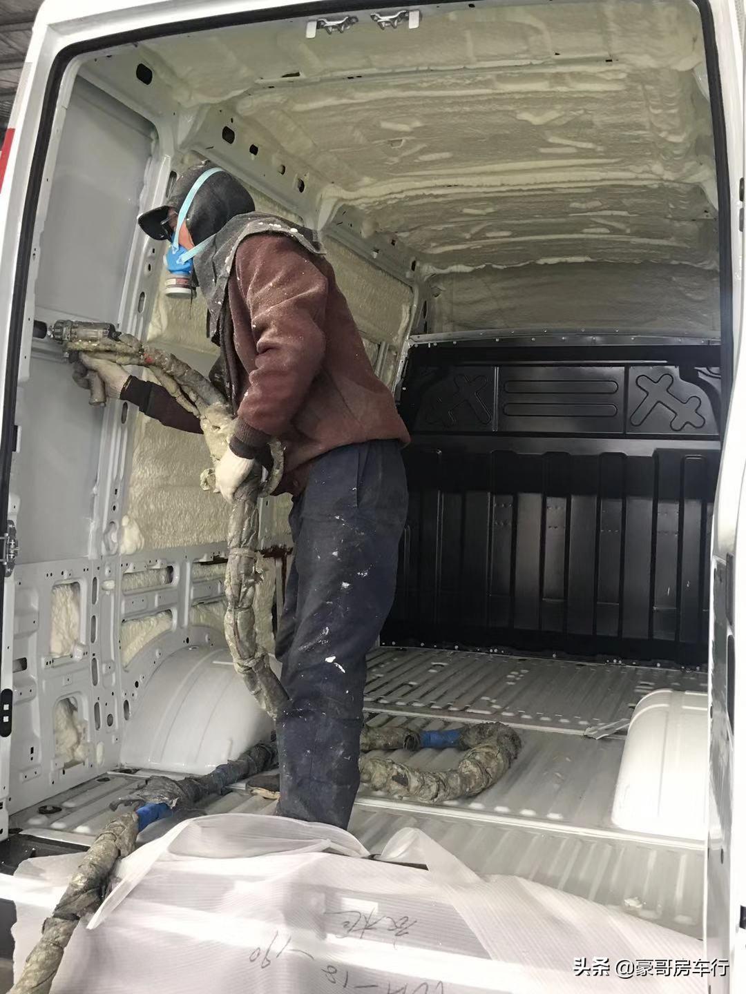 都说B型房车保温性能差,豪哥定制版B型房 - 今