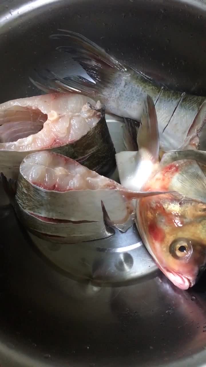 現宰活魚做酥魚,新鮮美味健康