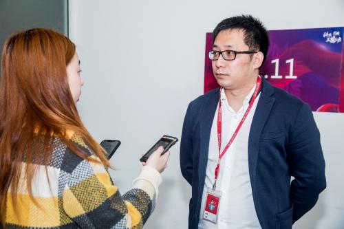 京东零售集团平台业务中心负责人,京东海囤全球业务部负责人韩瑞接受