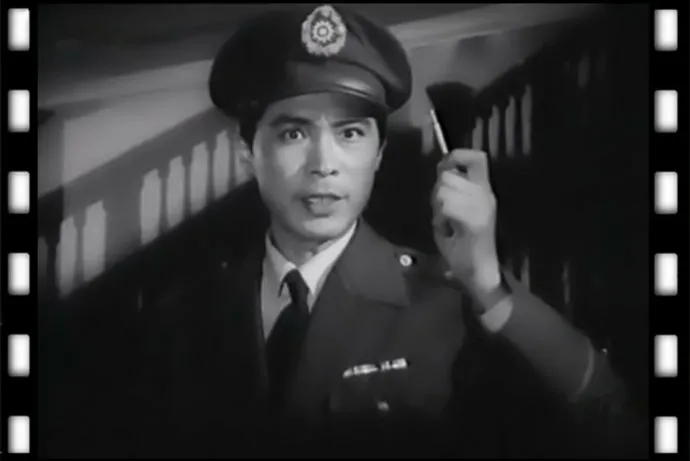 反特故事片《保密局的枪声》,《雾都茫茫》《铁道卫士》等等,太多太多