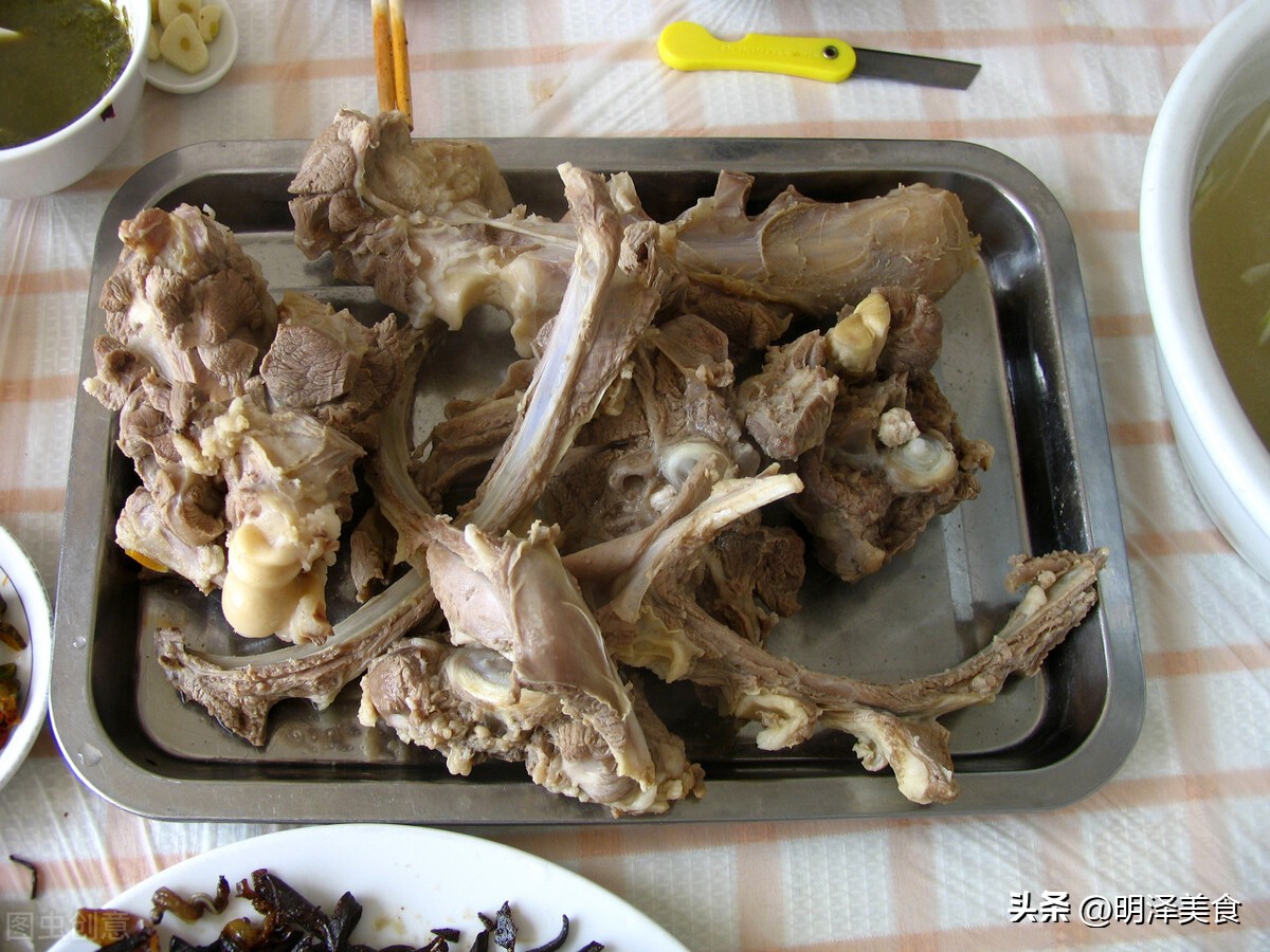 内蒙的手扒羊肉到底煮多长时间最好吃? - 盾灵网