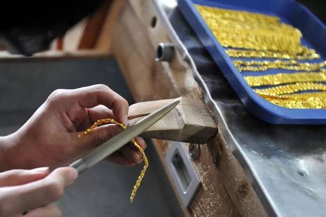 金店卖黄金首饰有多少利润?-网友观点